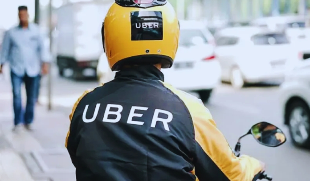 Gran satisfacción y tranquilidad de los conductores salteños de Uber Moto tras la legalización