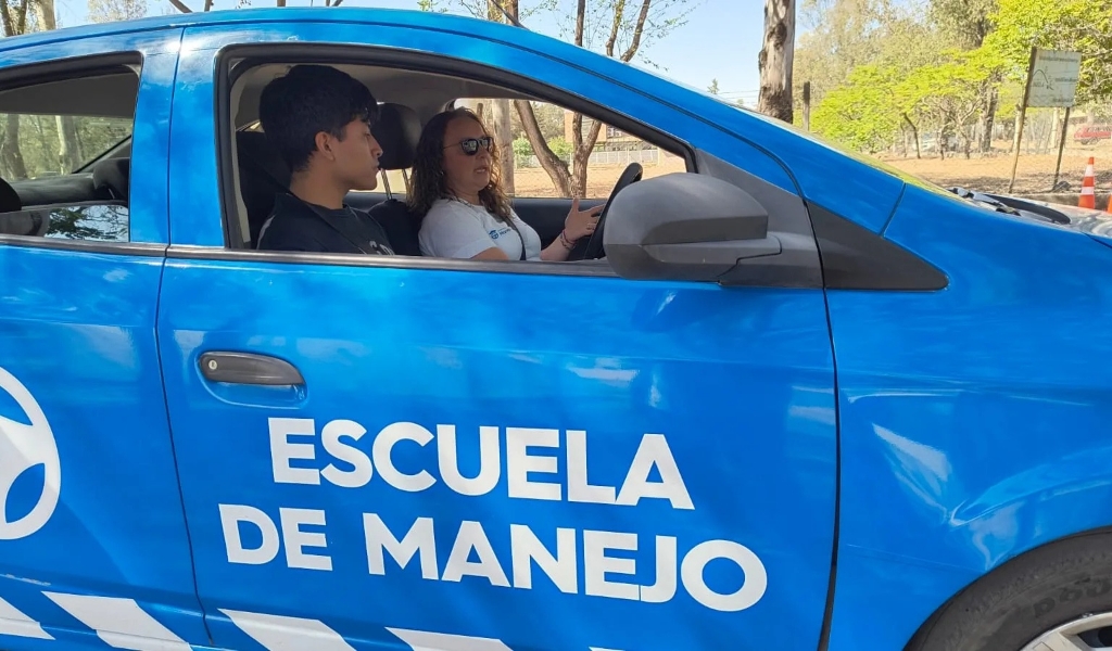 Comenzaron las clases de la Escuela de Manejo Municipal en la UNSa