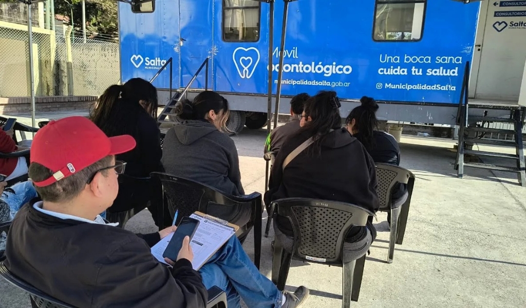 Hasta el viernes 17 de octubre el Móvil Odontológico atenderá en la playa del Micro Estadio Delmi