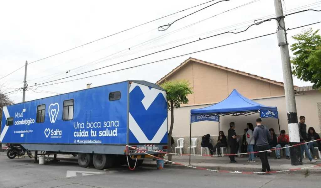 Vecinos de Santa Ana I pueden acceder al servicio del Móvil Odontológico