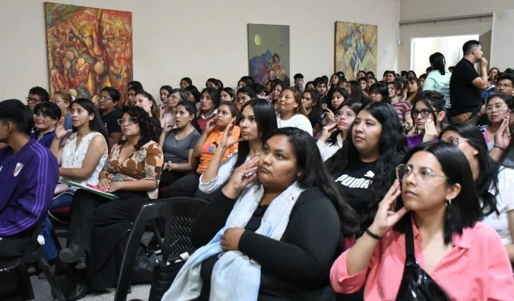 La Municipalidad de Salta impulsa la inclusión con una nueva y exitosa capacitación en Lengua de Señas