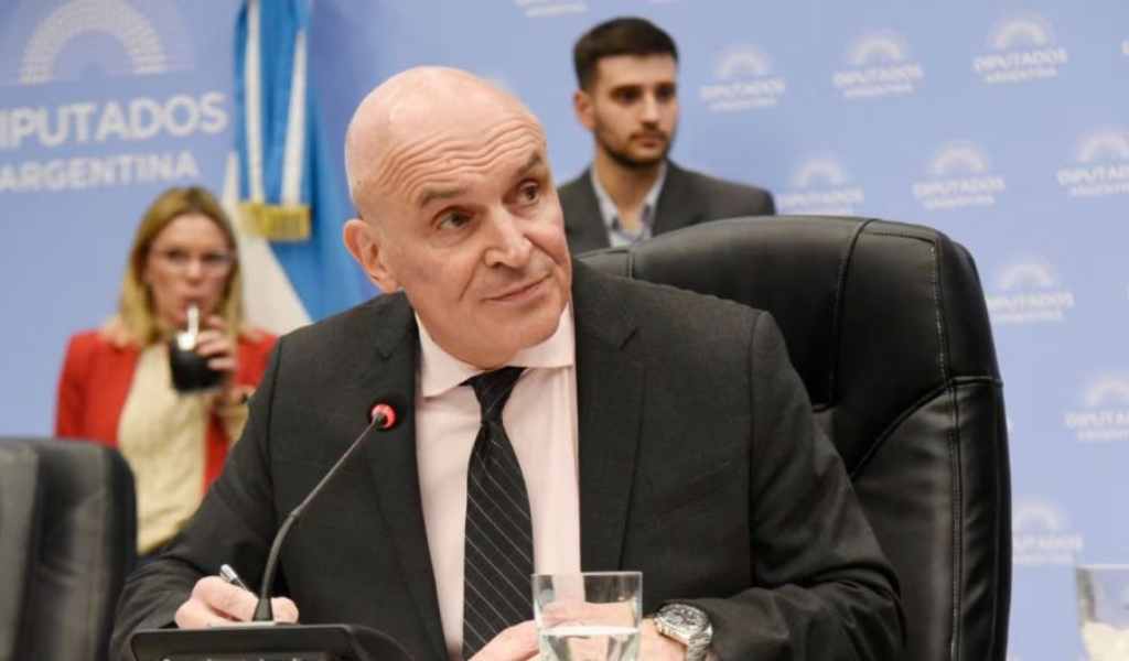 Espert no pudo negar la transferencia del Narco  Machado y advierte a Milei: "No acepto que me corran"