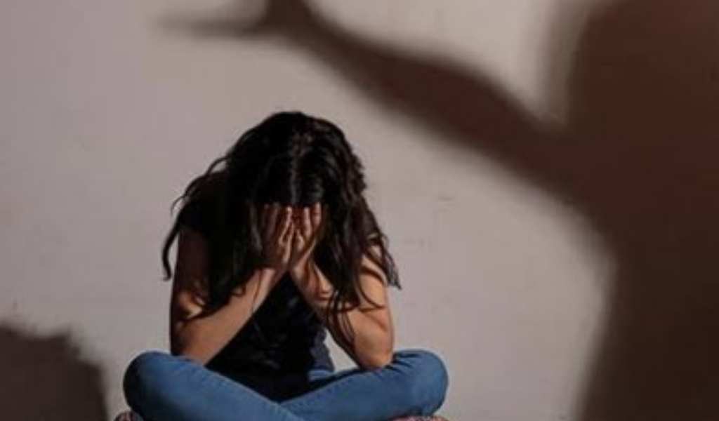 Salta: Condenaron a un hombre por agredir y amenazar a su hija adolescente pese a una prohibición judicial