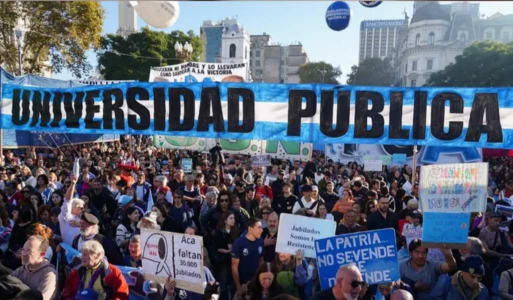 Golpe a las universidades: la Justicia le dio más tiempo al Gobierno y vuelve a regir el Decreto que restringe el financiamiento