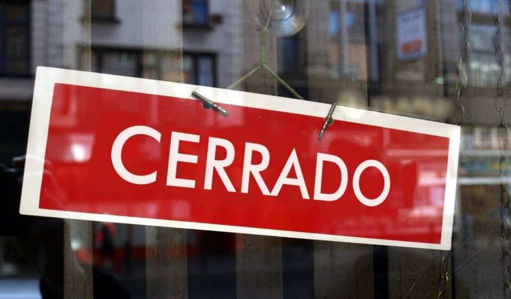 Por la crisis económica más de mil comercios cerraron sus puertas en la ciudad de Salta desde fines de 2023