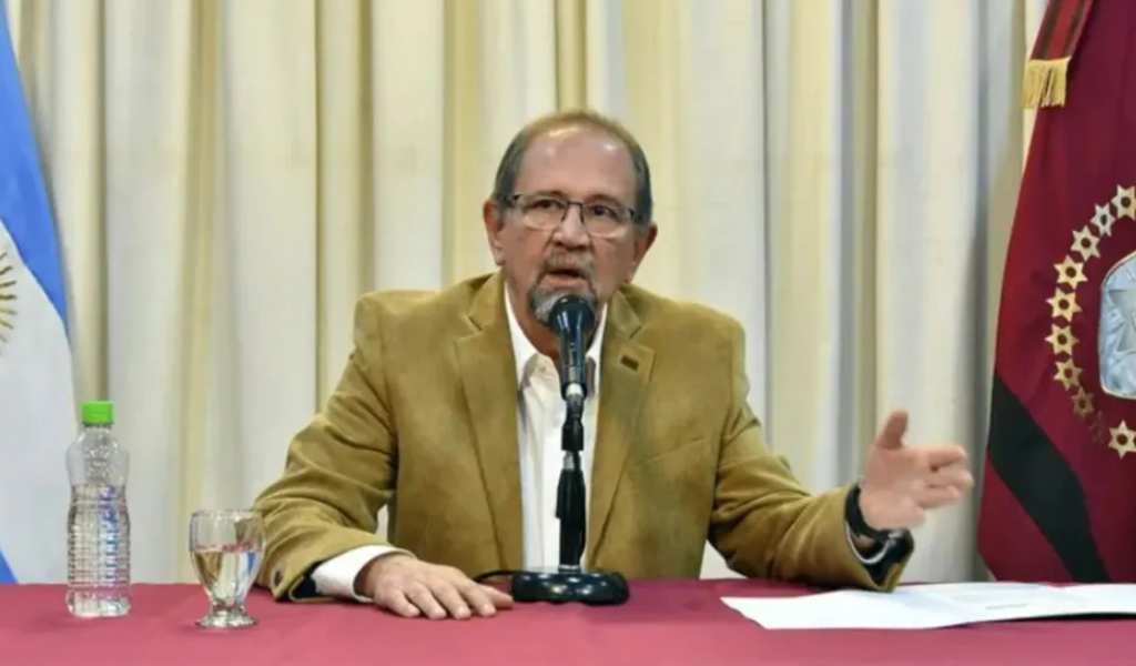 El jefe de Gabinete, Sergio Camacho, respaldó la continuidad de Gustavo Sáenz frente de la Provincia