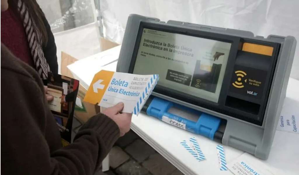 Desde este viernes está disponible el simulador online para practicar el voto Electrónico en Salta