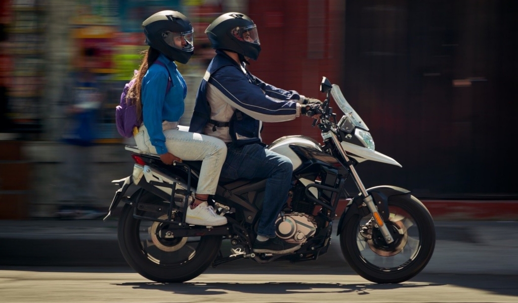 El municipio capacitará gratuitamente a motociclistas de Uber en el traslado seguro de pasajeros