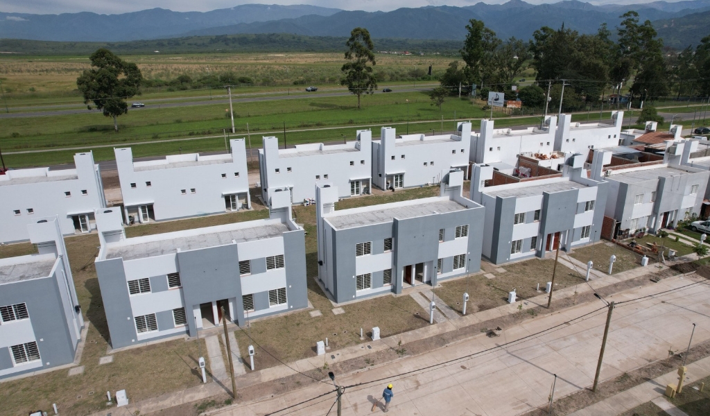 El Estado Nacional disolvió el programa de viviendas Procrear y la construcción pasan a manos privadas