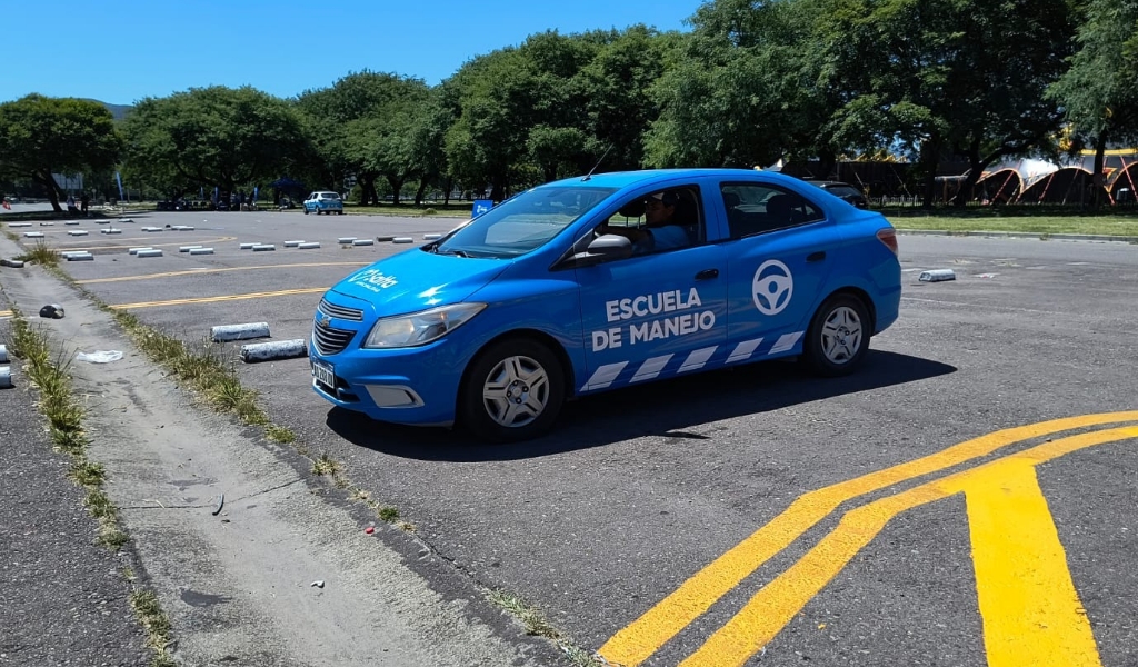 La Escuela Municipal de Manejo cambió su número de contacto