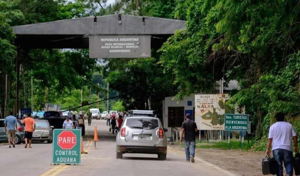 El interventor de Aguas Blancas afirmó que “lo único que genera la gente que nos visita es basura”