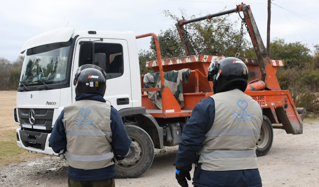 Patrulla Ambiental: otro camión detenido por contaminar el río Arenales