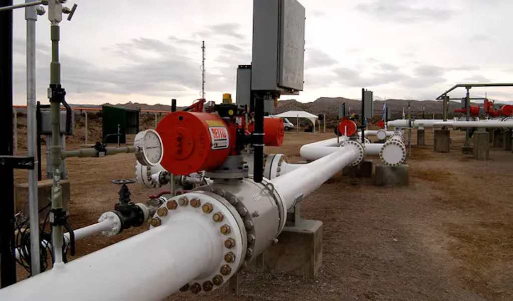 Argentina congelada: Demanda récord y falta de inversión provocando un colapso en el suministro de gas