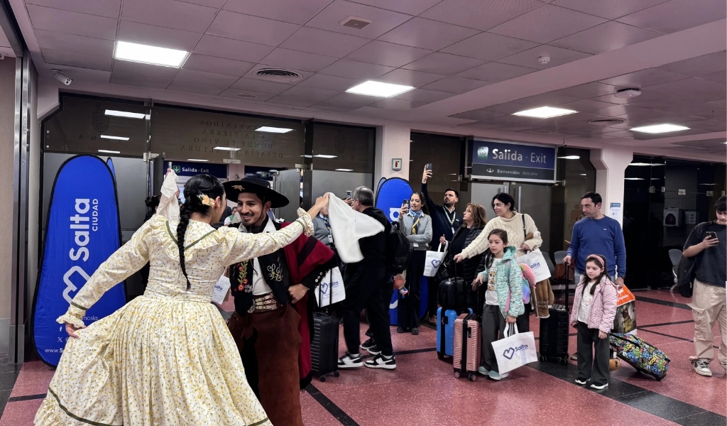 Bienvenidos: La ciudad de Salta recibió a los primeros turistas del receso invernal