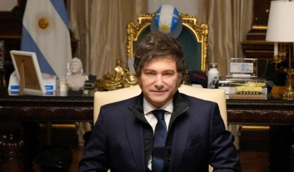 ¿Te parece bien? Milei publicó y compartió en redes sociales 1.589 insultos en dos años