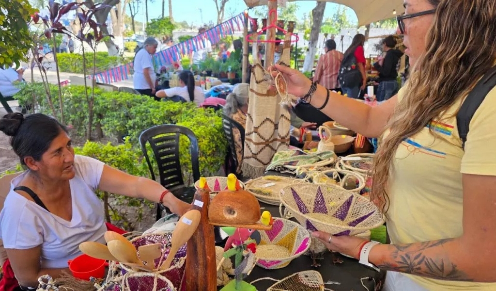 50 emprendedores artesanos indígenas se destacaron en la feria Destino Potencia Tartagal