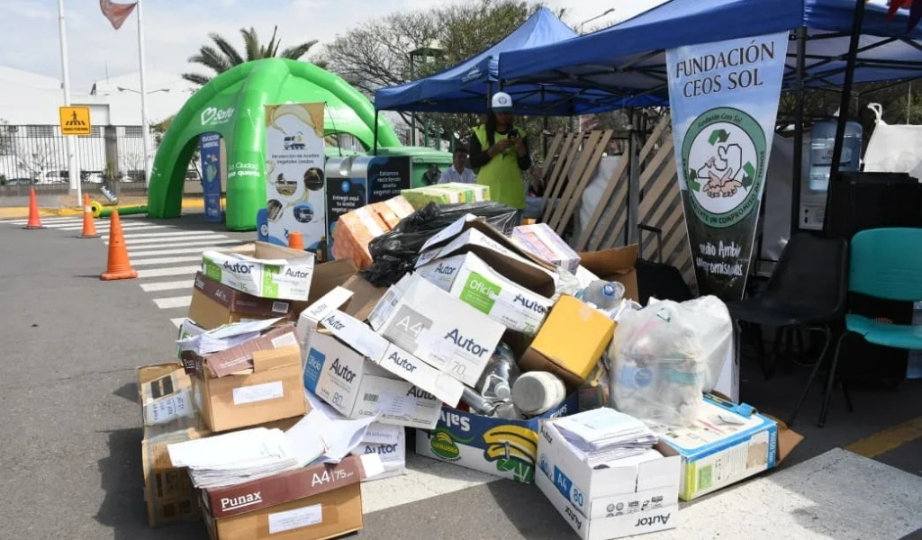 Con gran participación de los vecinos se concretó el 1° Reciclatón: Se recibieron miles de objetos en desuso para reciclar