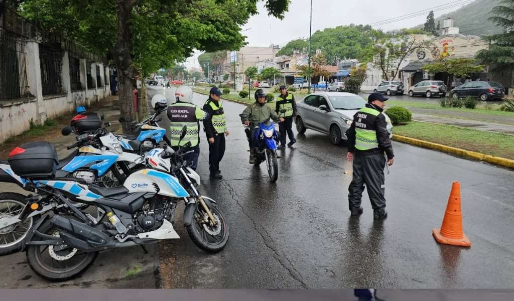 Siguen los operativos de Tránsito: en enero se secuestraron en la ciudad de Salta 586 vehículos y se labraron 5480 actas de infracción