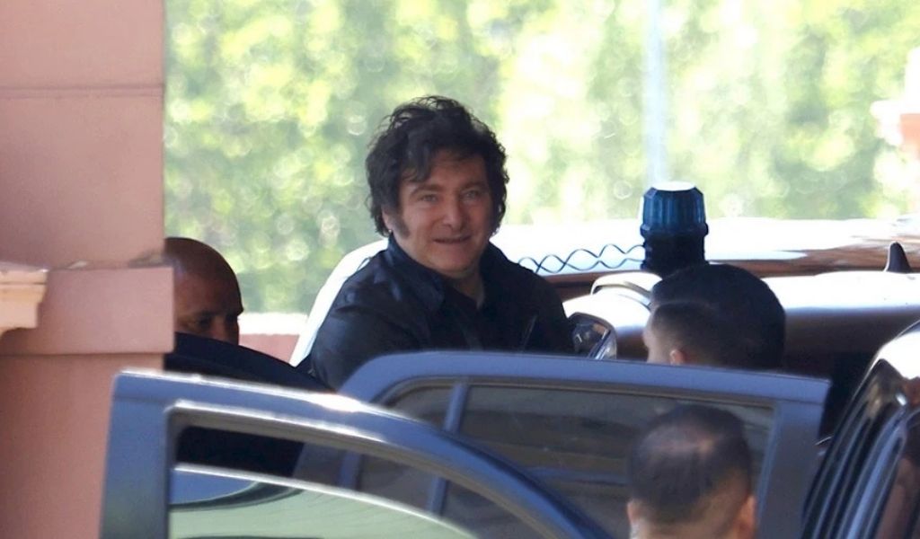 Milei atacó a Techint y llamó "Don Chatarrín" a Rocca quien lidera el grupo empresarial mas importante de Argentina