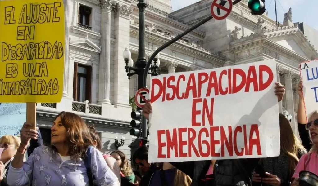 Un Juzgado Federal ordenó al Gobierno a cumplir la emergencia en discapacidad o multarán funcionarios