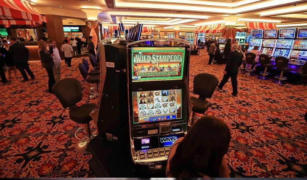 Trabajadores salteños de casas de azar y casinos están cobrando su sueldos en cuotas y aún no les pagan el aguinaldo