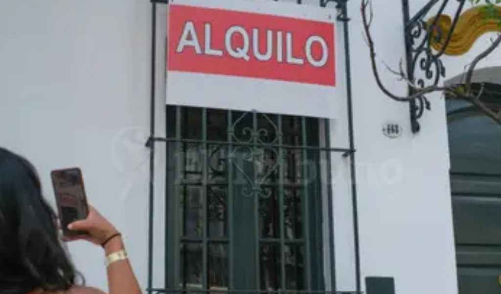 "Por la inestabilidad económica" 6 de cada 10 jóvenes salteños entre 25 y 35 años no logran independizarse