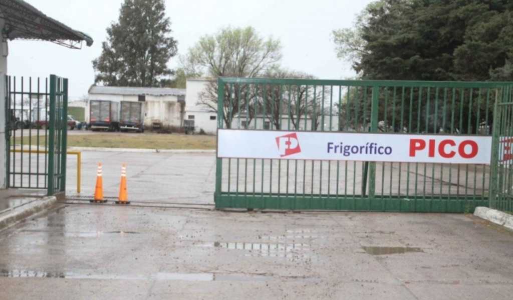 El frigorífico creador de los Paty adeuda 30 mil millones y suspendió 450 empleados