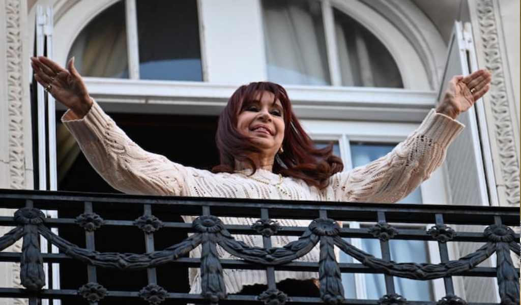 La Justicia consideró una provocación la ultimas reuniones y limitó las visitas a Cristina Kirchner en su prisión domiciliaria