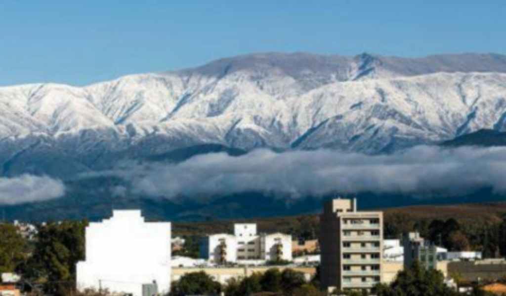 ¡Abrigate! Este fin de semana podría caer la primera helada en Salta de la temporada