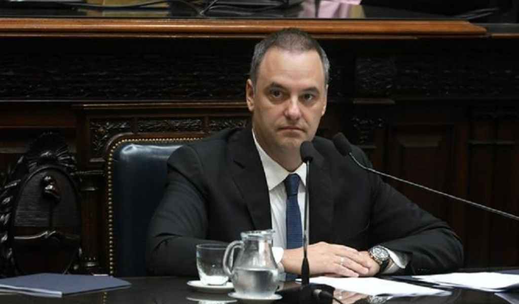Manuel Adorni movió fondos con criptomonedas y no los informó en su declaración jurada