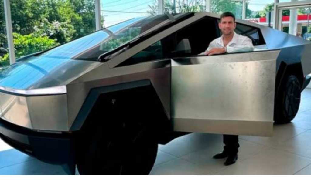 Un diputado libertario de Jujuy fue al Congreso con un Tesla: "Tiene un costo cercano a los 300 millones de pesos"