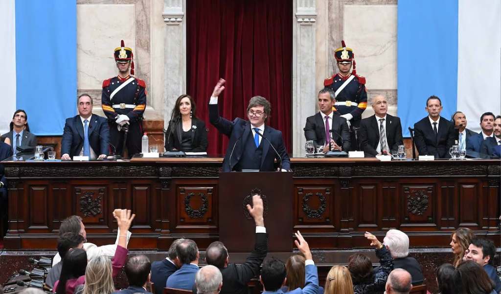 Milei y su discurso en el Congreso: “Hemos triplicado el salario en dólares”
