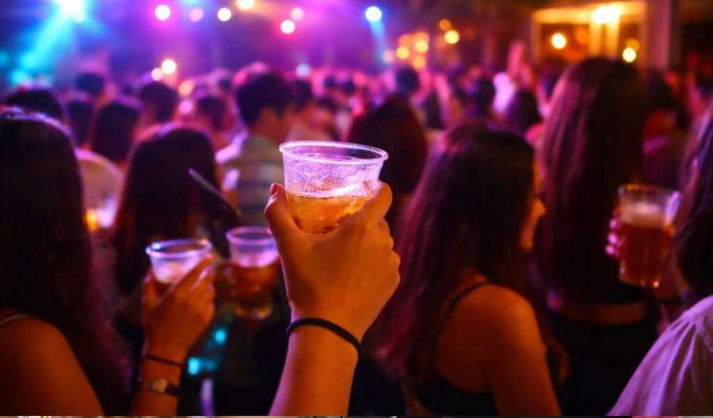 El “festejo” del Ultimo Primer Día en Salta: Colegios privados aplicaron test de alcoholemia en un inicio de clases bajo estricto control