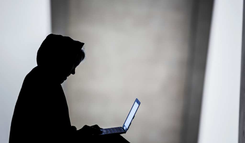 Grooming: Allanan en Cafayate y Cachi domicilios de donde estarían acosando a menores a través de redes sociales y app