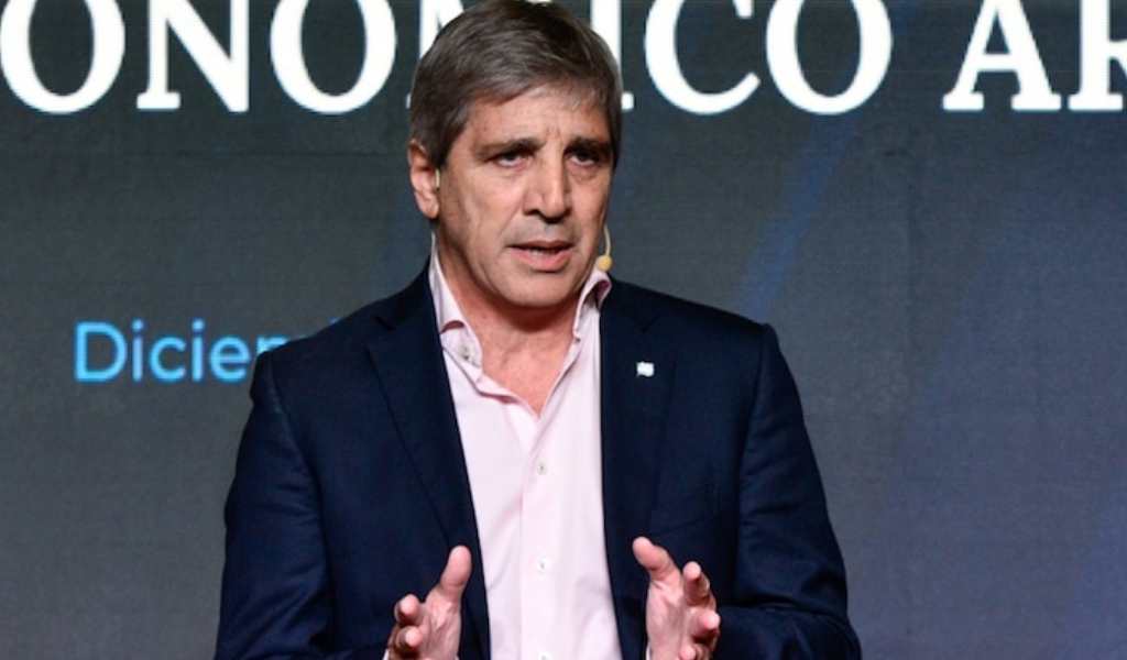 La "explicación" de Caputo por la inflación de febrero: “La economía está en un proceso de corrección de precios relativos”