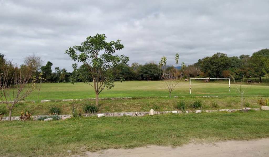 Tragedia en una cancha de Salta: Falleció un jugador de la categoría veteranos  en un predio de San Lorenzo