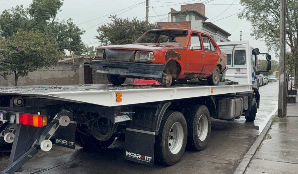 Mas seguridad y menos contaminación: Desde el inicio de la actuál gestión municipal retiraron más de 1400 rodados abandonados en la vía pública