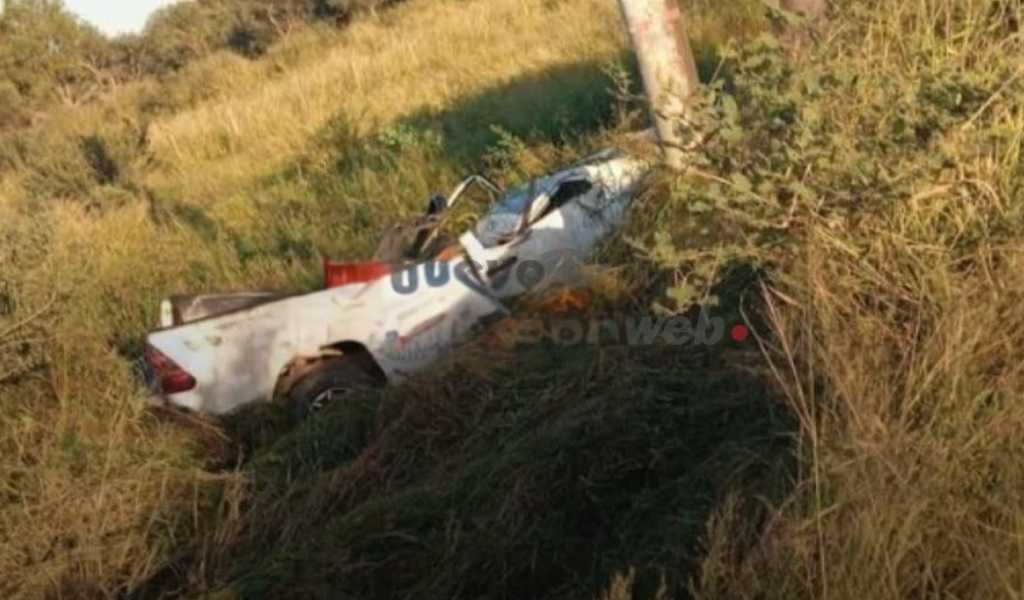 Dos oranenses fallecieron atrapados entre hierros de una camioneta tras un choque en Santiago del Estero