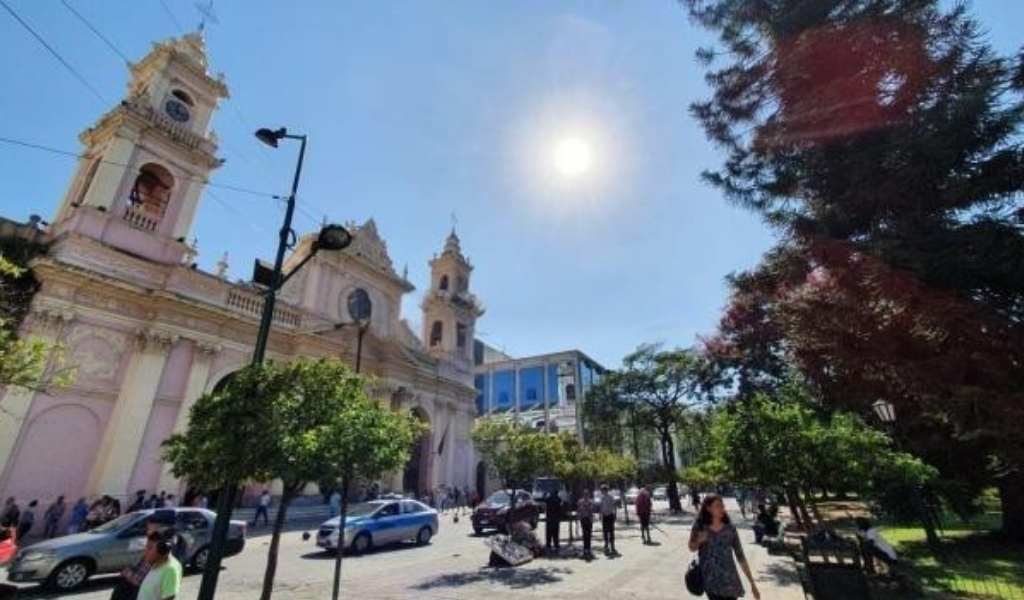 fenómeno climático inusual para Salta en Semana Santa: Serán días calurosos y húmedos por un bloqueo atmosférico