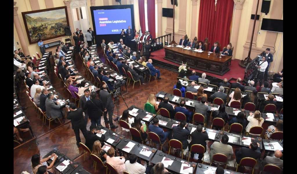 El reclamo de la gente se hizo sentir y Diputados trataría un pedido de intervención en La Merced tras la muerte de un niño