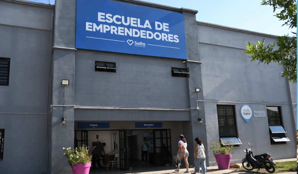 Escuela de Emprendedores: abren las inscripciones para el ciclo lectivo 2026