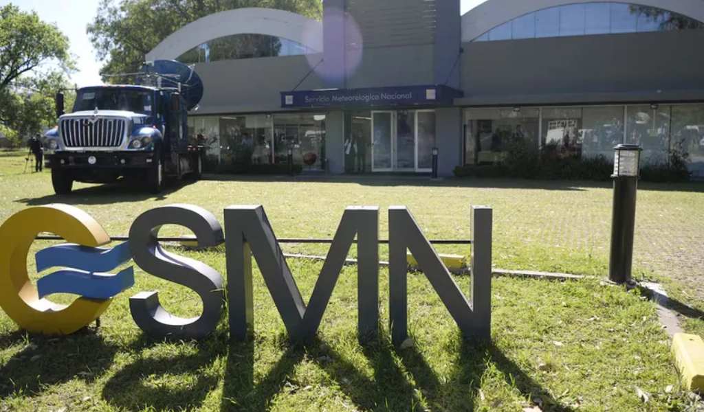 Motosierra en el Servicio Meteorológico Nacional: confirman al menos 140 despidos en el sector