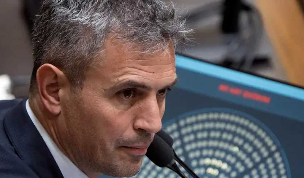 Martín Menem sorteará su dieta, en medio de las denuncias de créditos millonarios a familiares y negocios con el Estado