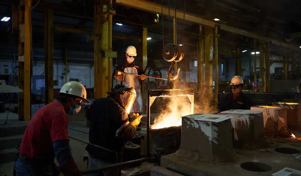 La industria metalúrgica cayó 4,1% en marzo: "Más de la mitad del aparato productivo se frenó"