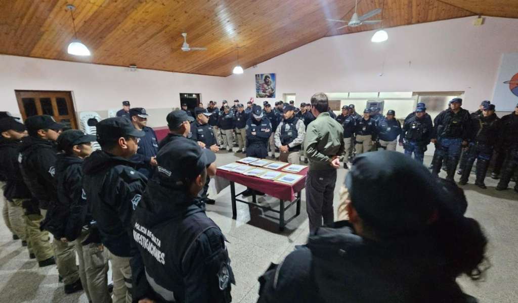 Megaoperativo en Rosario de la Frontera para atrapar a los "robafincas": Secuestran armas, droga y dinero tras seis allanamientos