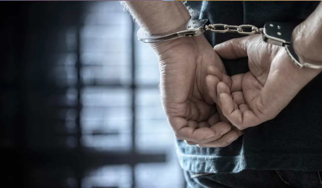 Horror en Orán: 13 años de cárcel para la abuela que entregaba a sus 2 nietas y a un niño para ser abusados