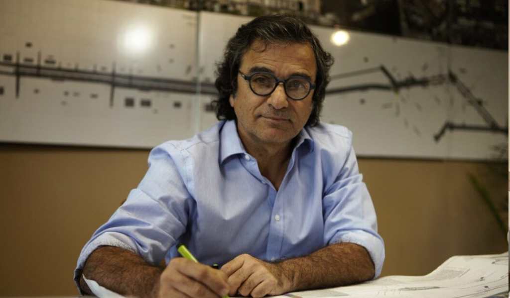 Denunciaron a Carlos Frugoni, funcionario del Ministerio de Economía: tiene 7 departamentos y sociedades sin declarar en EEUU