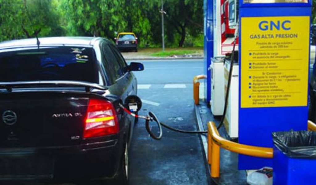 Por el frío, el consumo de gas aumentó y ya hay restricciones en industrias y estaciones de GNC en varios puntos de la Argentina