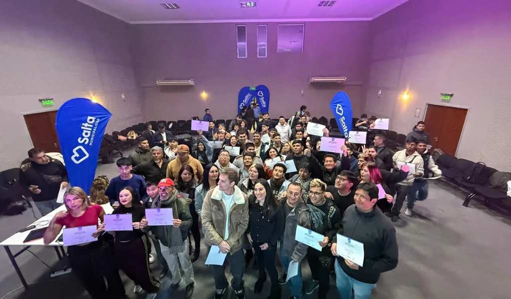 Con más de 100 participantes, finalizó el Curso de DJ con salida laboral organizado por el Municipio de Salta