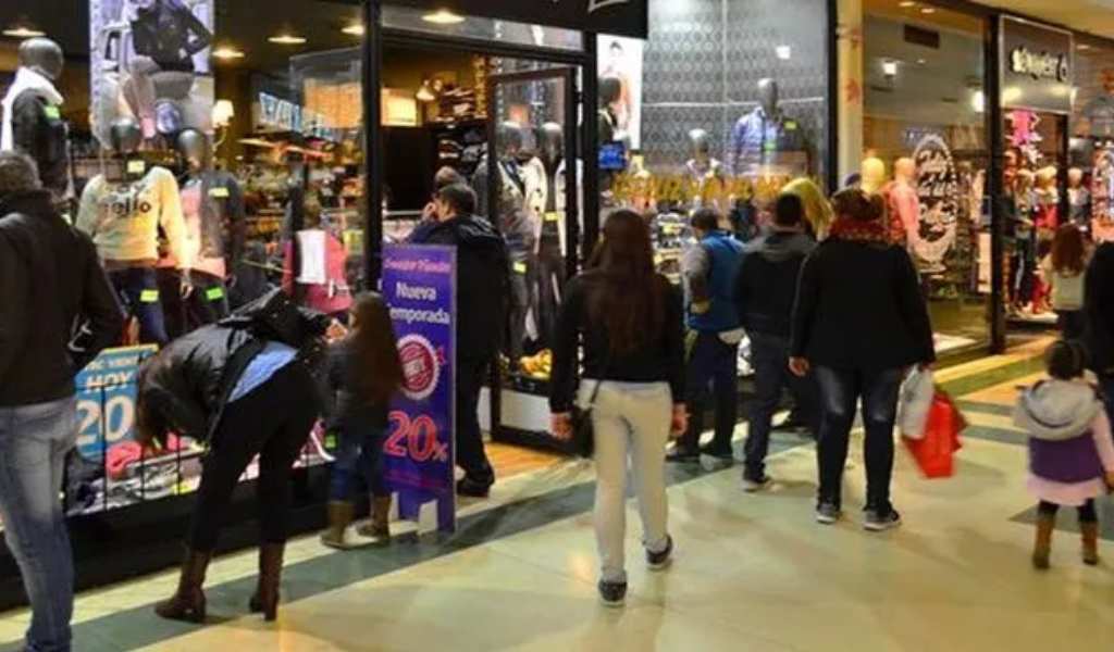 Argentina: Las ventas minoristas de las pymes cayeron 0,2% en agosto y acumulan una baja de 2,4% en el año